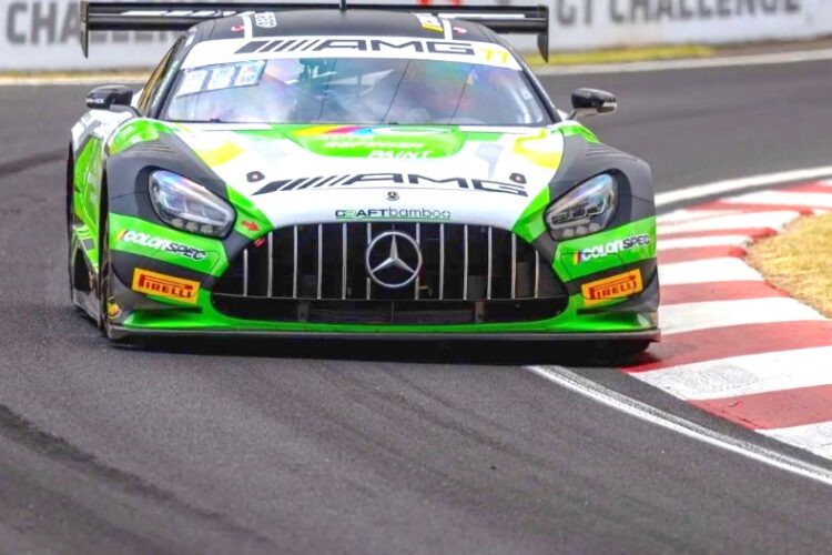 Bathurst 12 Hour: Lucas Auer wins pole in #77 Mercedes