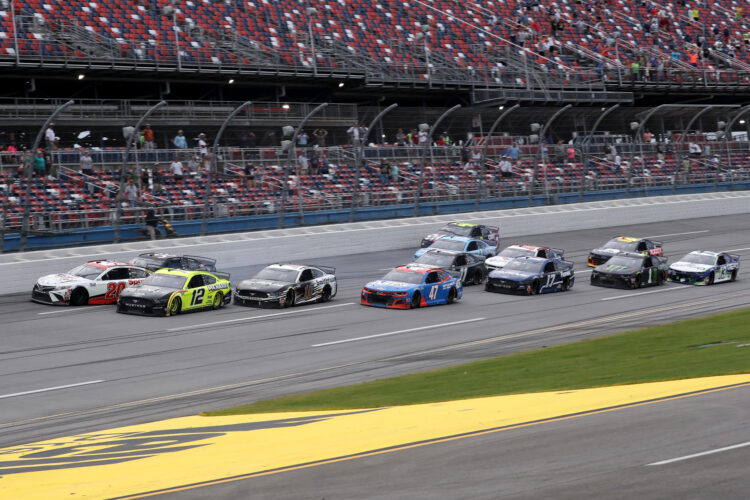 NASCAR Talladega YellaWood 500 Starting Lineup