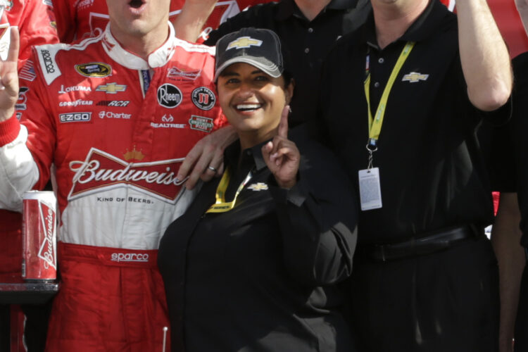 Hendrick Motorsports Hires Engineer Alba Colon