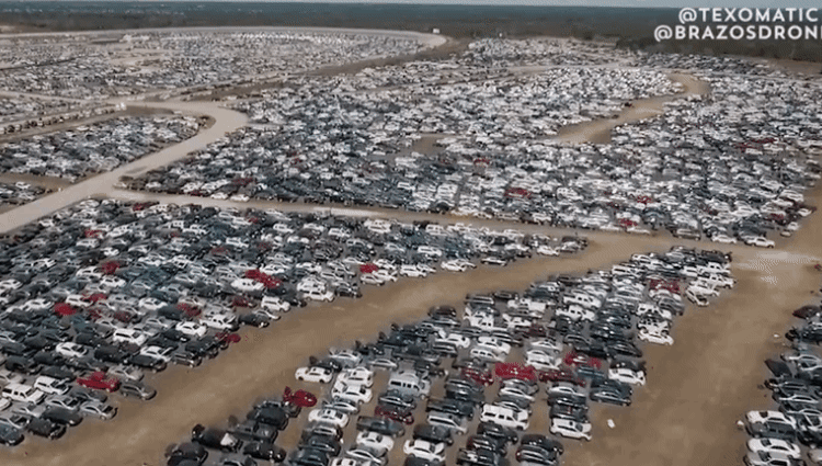 Historic Texas World Speedway is now aÂ Flood Car Wasteland