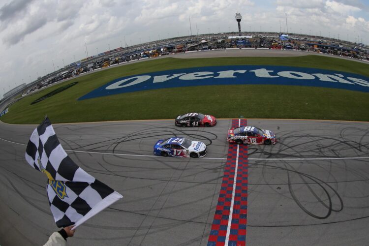 Chicagoland Speedway to host carnival on NASCAR race weeekend