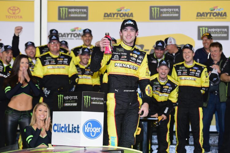 Ryan Blaney Wins First Can-Am Duel at Daytona