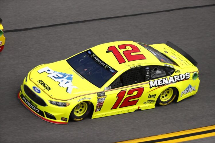 Ryan Blaney Leads Final Clash Practice at Daytona