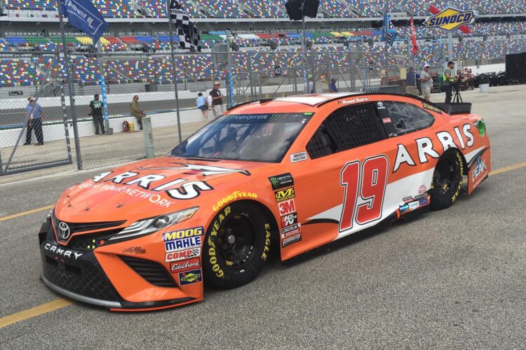 Daniel Suarez Leads Friday Daytona 500 Practice