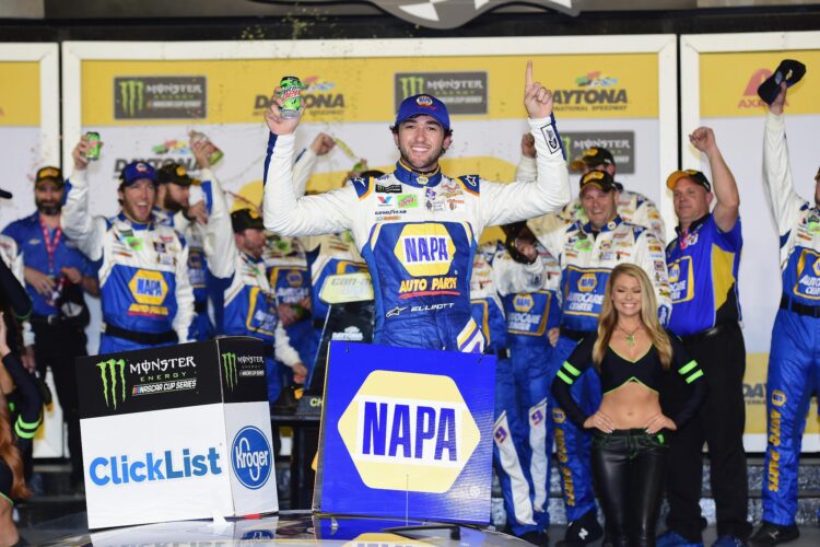 Chase Elliott Scores Second-Straight Can-Am Duel Win