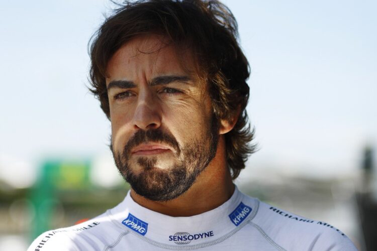 Alonso working on F1 fitness in Bahrain