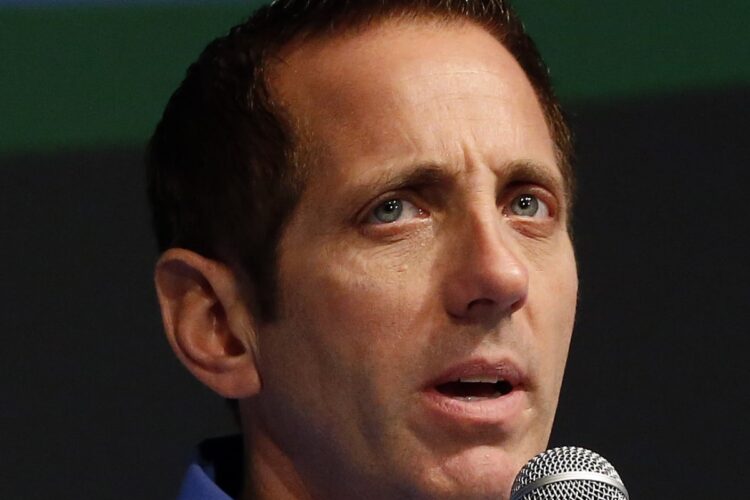 Greg Biffle announces he won’t race full-time in 2017