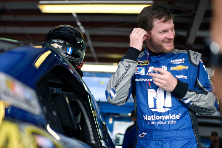 Dale Earnhardt Jr. medically cleared to resume NASCAR competition