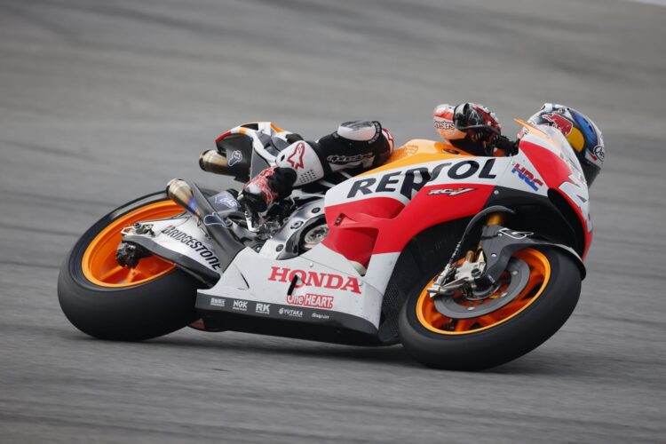 Rossi and Pedrosa share joint fastest time on final day in Sepang