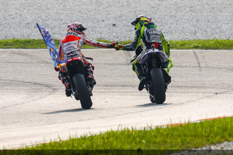 Fantastic Sepang MotoGP race won by Marquez