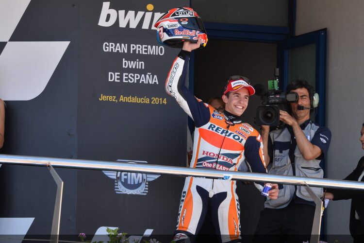 Marquez blitzes field for fourth consecutive win