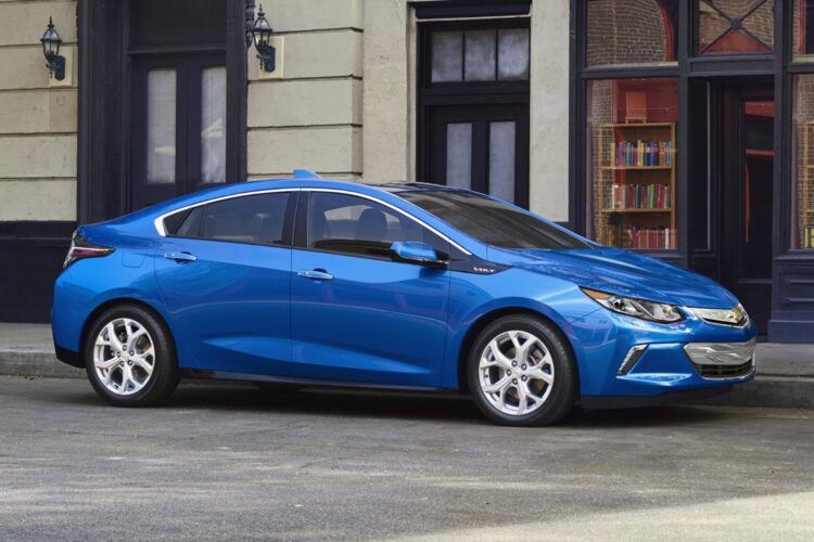 Chevrolet Introduces All-New 2016 Volt