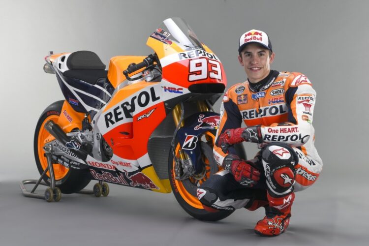 Marquez undergoes successful operation on little finger fracture