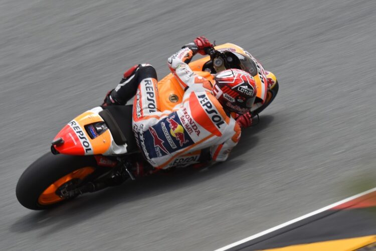 Marquez sets the pace on day one in Germany