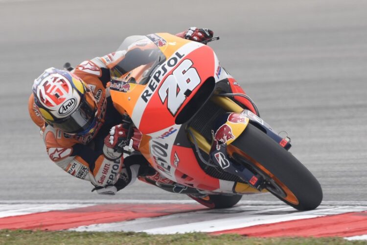 Pedrosa smashes lap record with Marquez