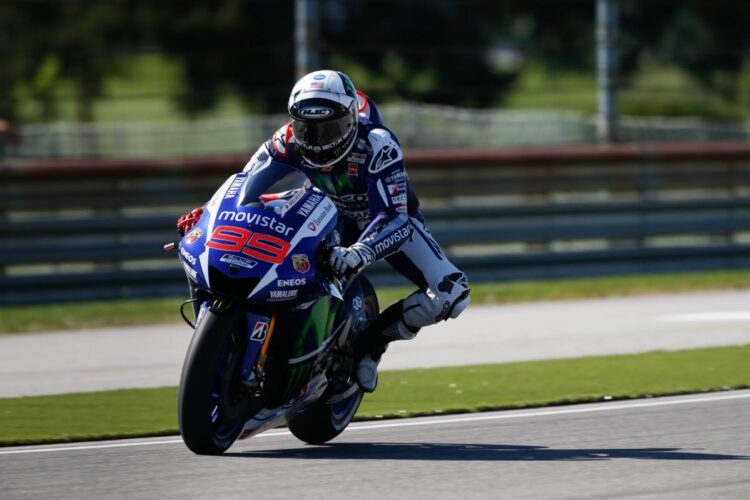 Lorenzo duels with Marquez on opening day