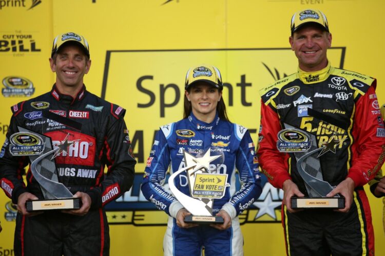 Biffle Dominates Sprint Showdown; Races into All-Star