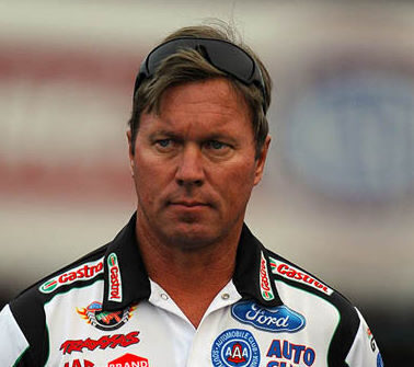 Five Questions with John Force Racing Crew Chief Mike Neff