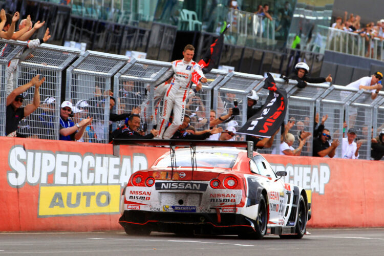 Nissan Wins 2015 Bathurst 12 Hour