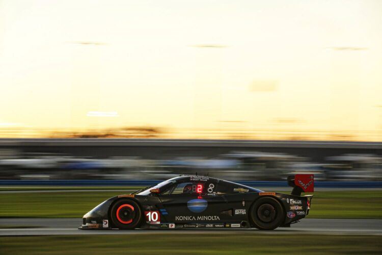 Rolex 24 Hour 9: Corvettes lead the DP and GTLM classes