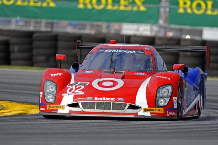 Rolex 24 Hour 23: Dixon’s Ford takes lead with 1-hour to go