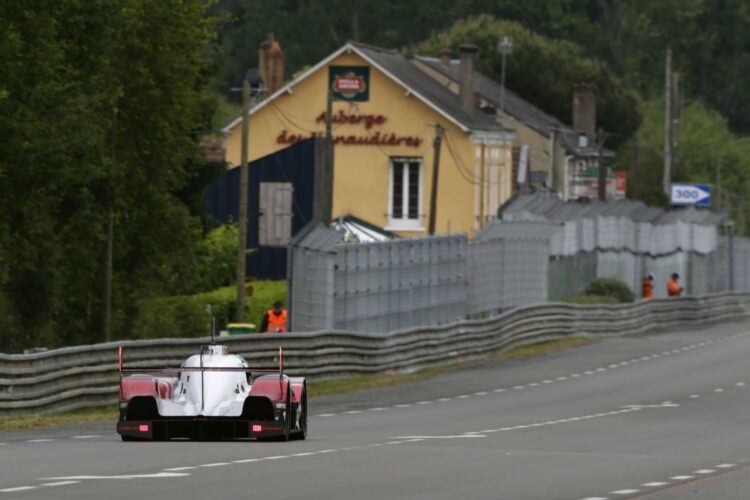 LeMans Hour 7: Now Audi takes lead