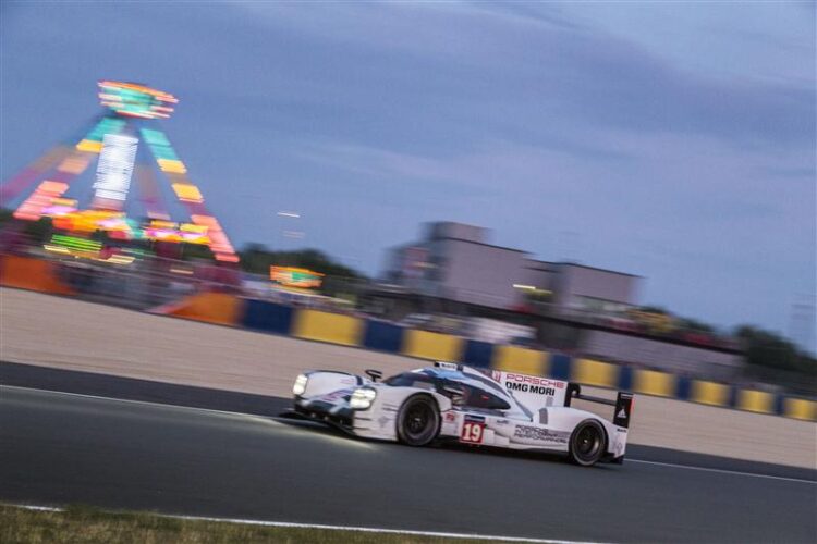 LeMans Hour 20: Porsche 1-2 with 4 hours to go