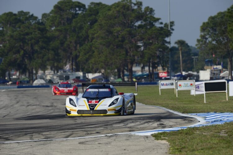 Sebring Hour 3: Bourdais pulls away at will