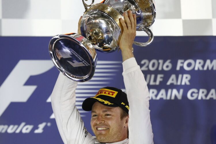 Rosberg dominates in Bahrain