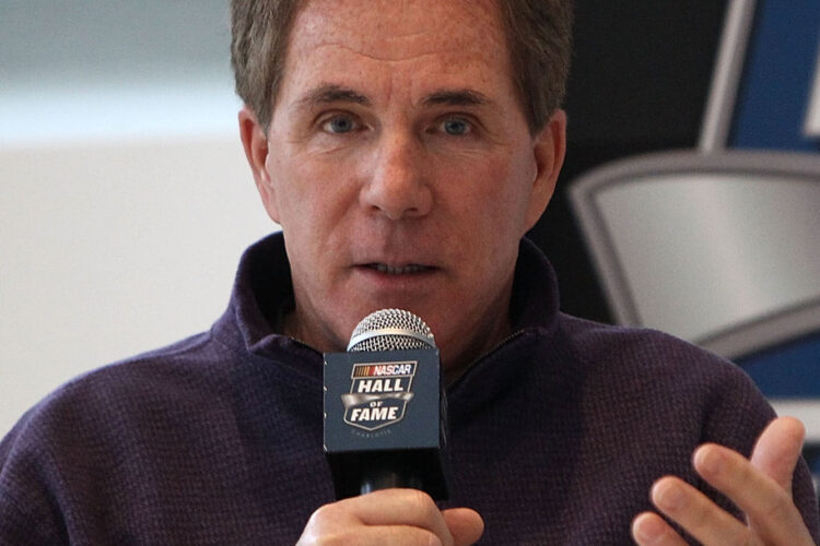 Darrell Waltrip says NASCAR schedule is ‘too long’