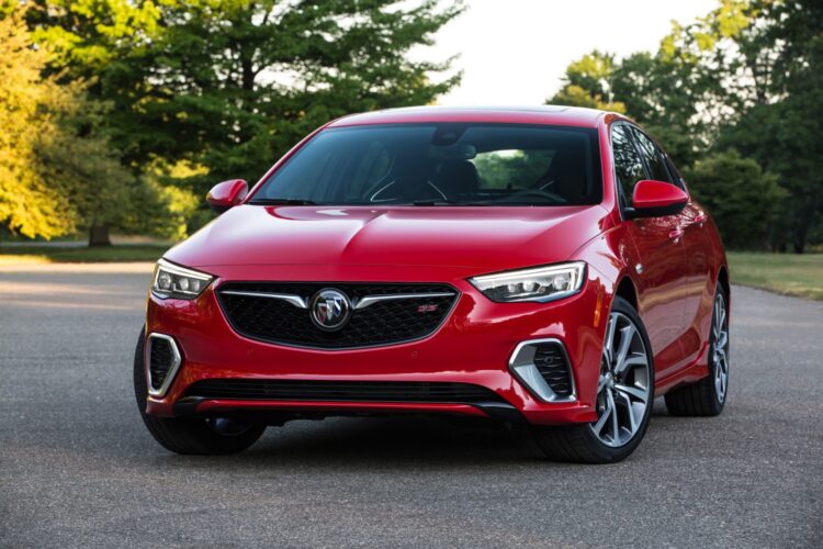 2018 Buick Regal GS Makes World Debut