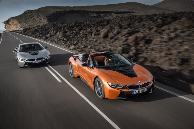 2019 BMW i8 Roadster and new 2019 BMW i8 Coupe