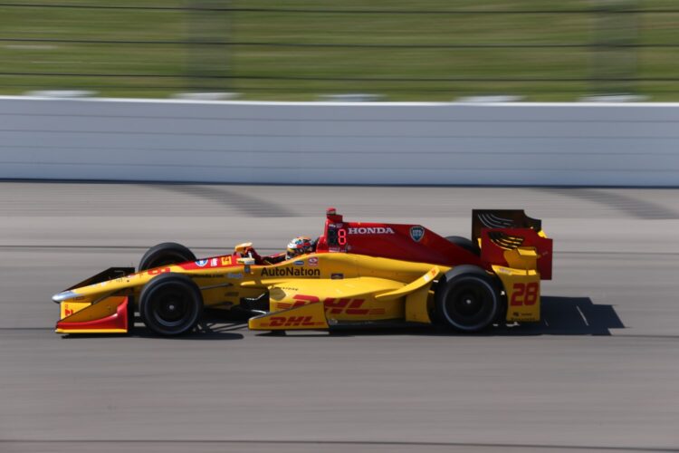 Andretti team sets dizzying times in Iowa test