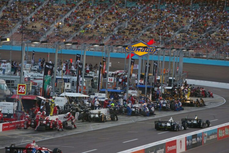 NASCAR to push IndyCar out of its April Phoenix date