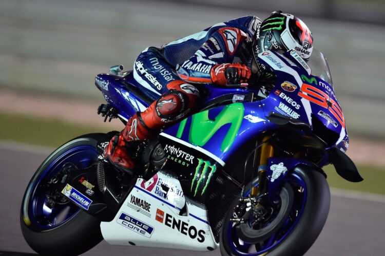 Qatar MotoGP: Lorenzo defeats Dovizioso and Marquez