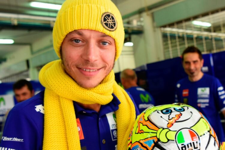 Rossi demands 2-year contract extension