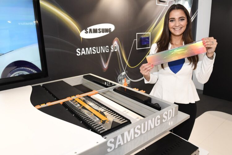 Samsung unveils new electric car batteries for up to 430 miles of range