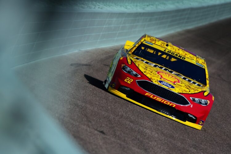 Logano and Busch Fall Short in Chase Finale