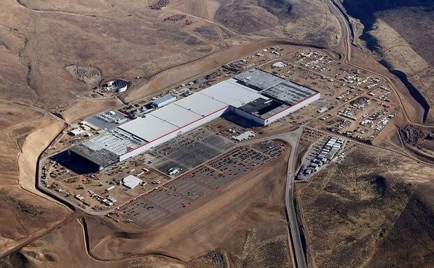 Tesla Gigafactory Now Makes More Battery Power Than All Automakers Combined