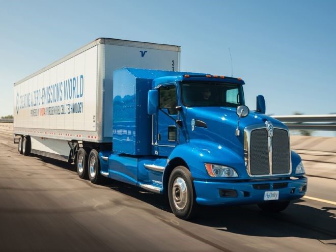 Toyota “Project Portal” Puts Fuel Cell Tech in Class-8 Truck