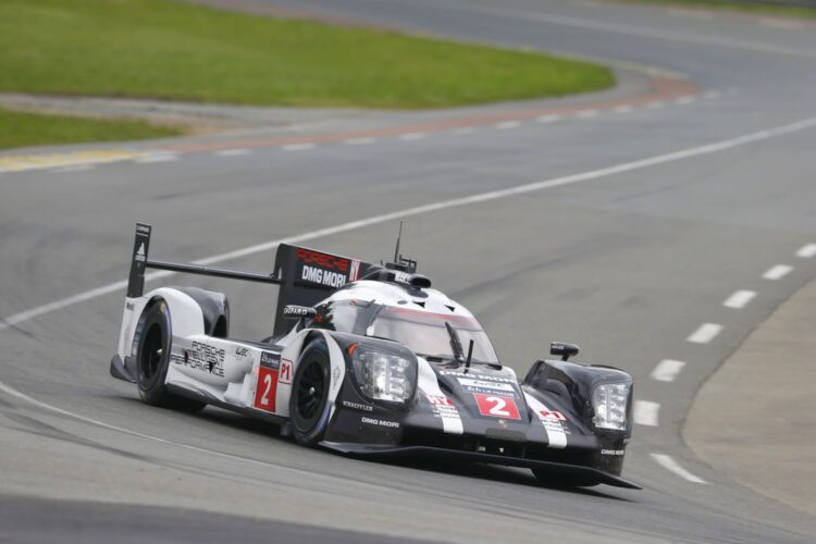 Rain at LeMans locks up front row for Porsche, Ford on GT pole