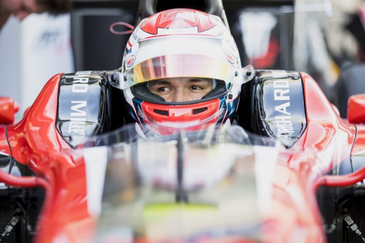 Albon tops test on day 3 in Abu Dhabi