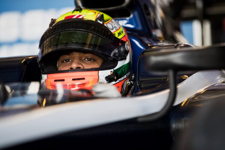 Maini leads the way in F2 on day 2 in Abu Dhabi