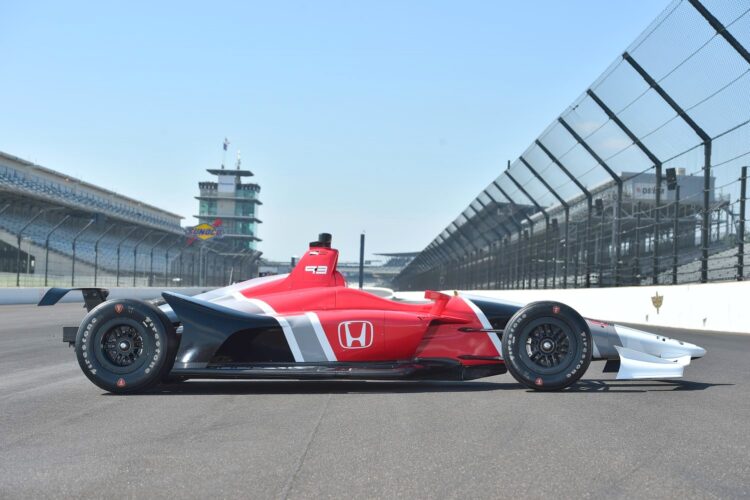 IndyCar’s teams now get shot at new bodykits