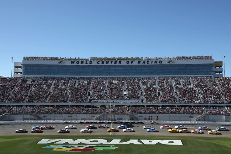 40 Cars On Daytona 500 Entry List