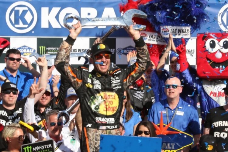 Truex wins Kobalt Tools 400