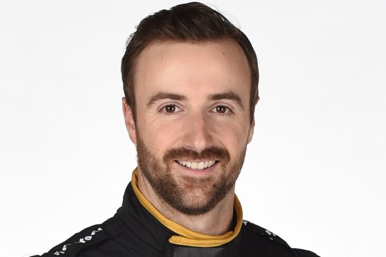 Will IndyCar lose Hinchcliffe to NASCAR?