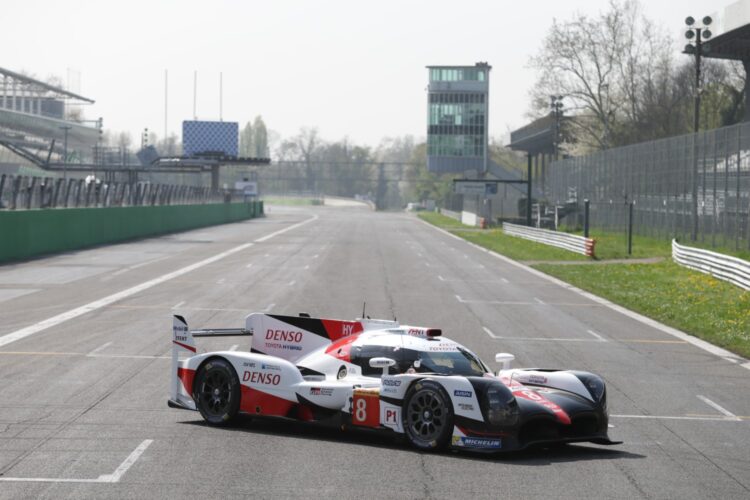 Toyota finishes WEC preseason test on top