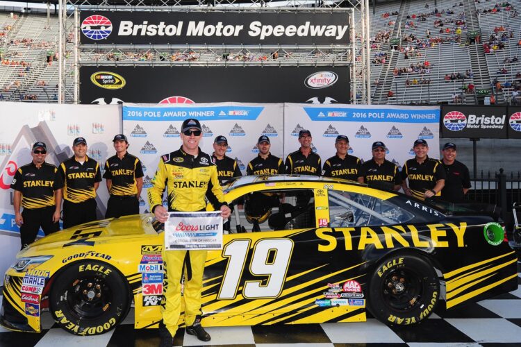 Carl Edwards Wins Second Straight Bristol Pole