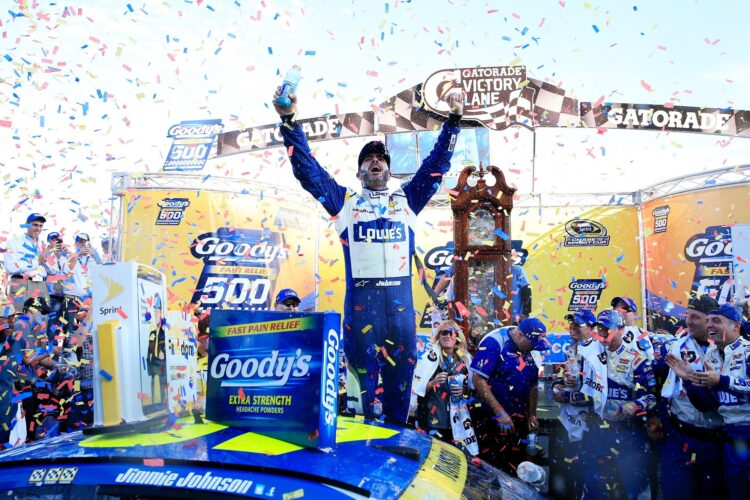 Jimmie Johnson Wins at Martinsville